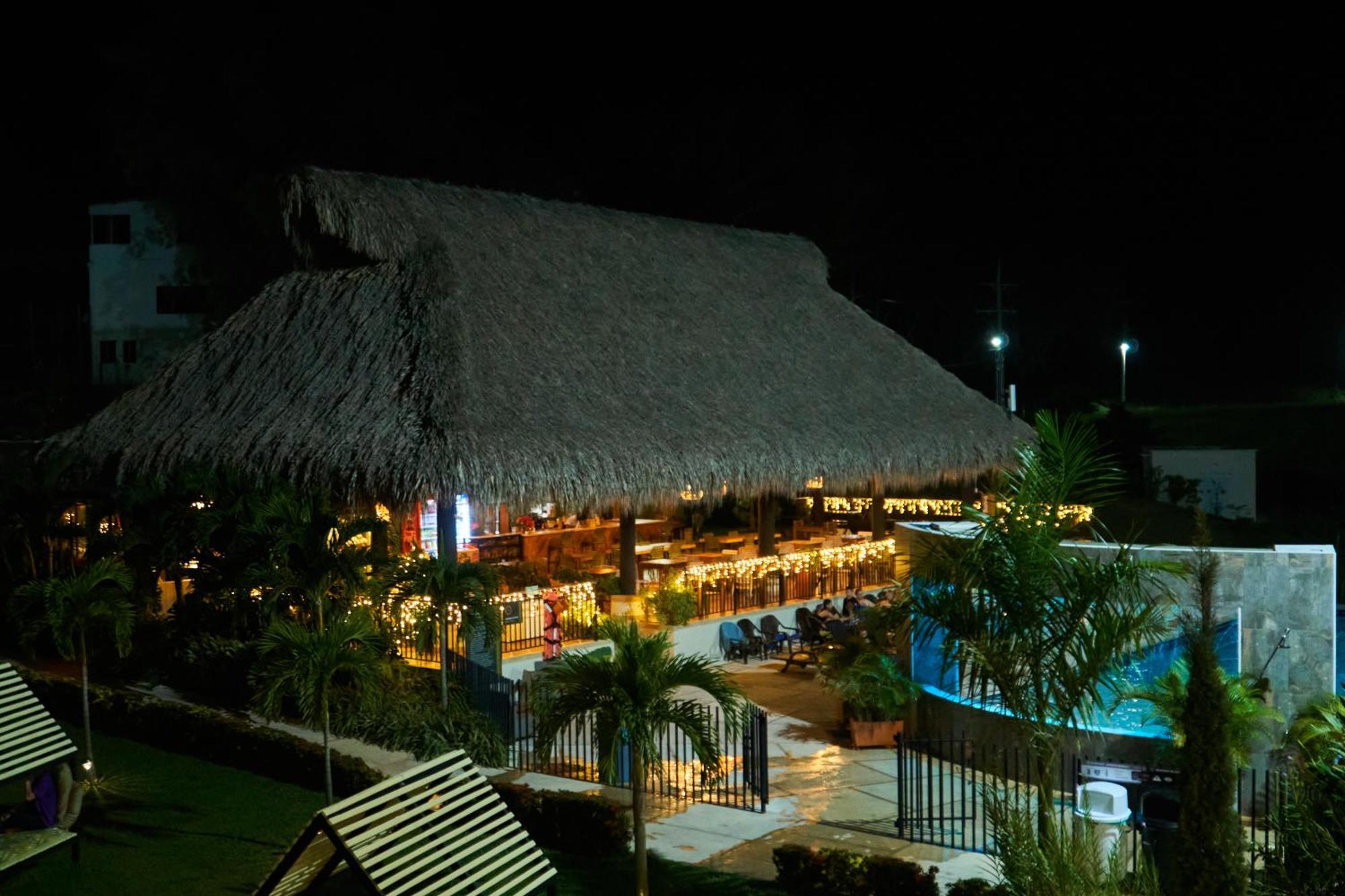 Hotel Arboreo Doradal Екстер'єр фото